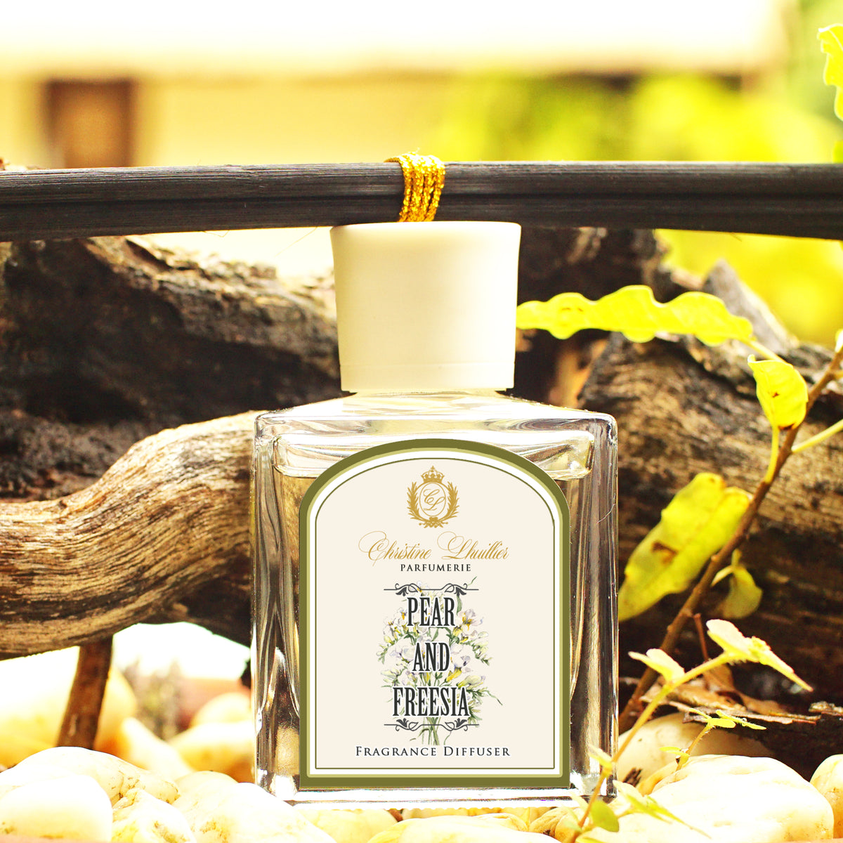 Reed Diffuser Pear & Freesia – L'Atelier de Christine Lhuillier